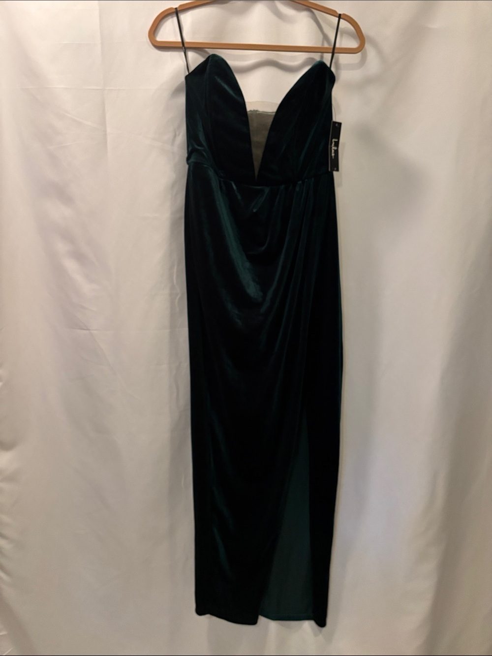 NWT Lulu's Strapless Velvet Dress in Deep Green - size Large